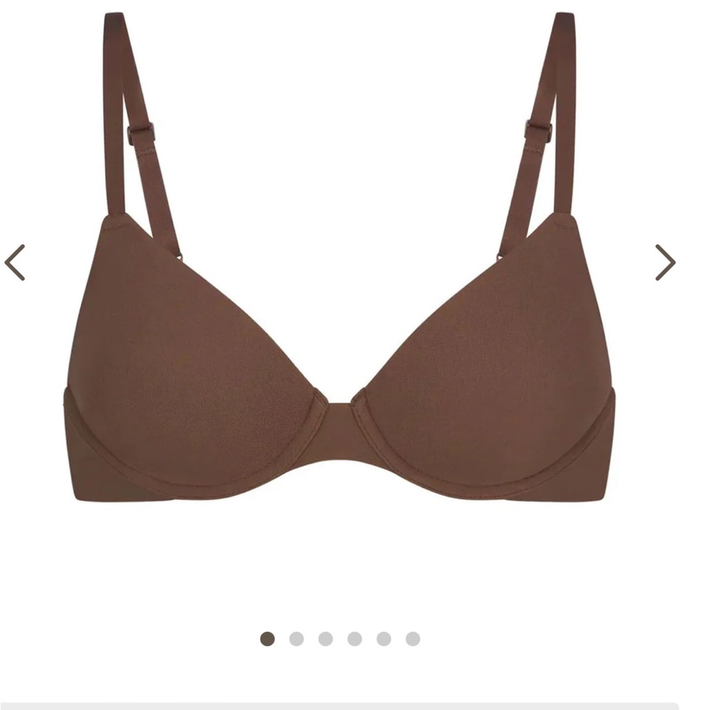 Fits Everybody T-Shirt Bra